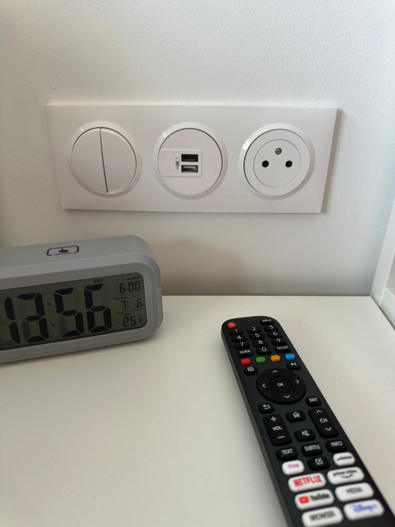 Paris Pantin Magnifique Appartement 4 Pieces De 108M2 Avec 2 Parking Interieur - Tres Cosy Pour 1 A 12 Personnes - Entierement Refait A Neuf Entire Apartment Luxurious And Warm - Pantin Paris 19 Eme Free Wifi Gratuit Eksteriør bilde