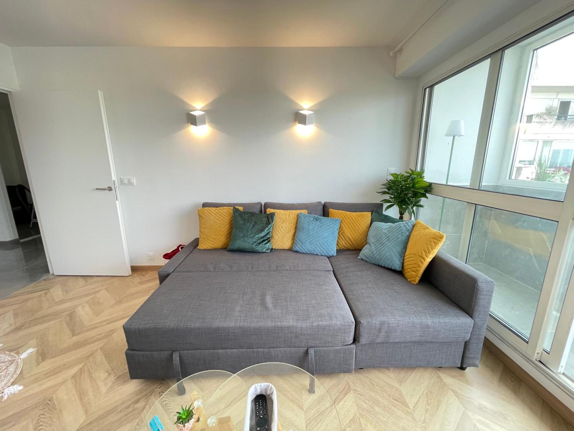 Paris Pantin Magnifique Appartement 4 Pieces De 108M2 Avec 2 Parking Interieur - Tres Cosy Pour 1 A 12 Personnes - Entierement Refait A Neuf Entire Apartment Luxurious And Warm - Pantin Paris 19 Eme Free Wifi Gratuit Eksteriør bilde