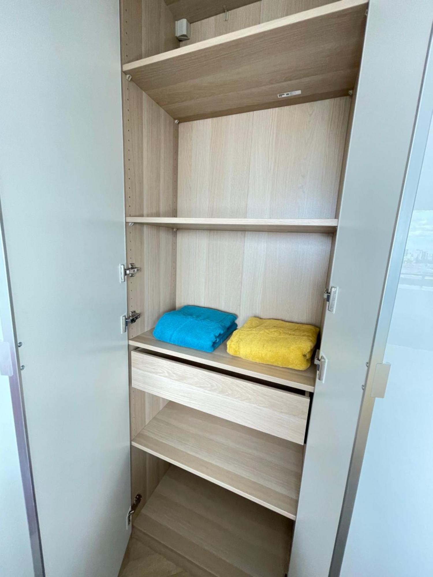 Paris Pantin Magnifique Appartement 4 Pieces De 108M2 Avec 2 Parking Interieur - Tres Cosy Pour 1 A 12 Personnes - Entierement Refait A Neuf Entire Apartment Luxurious And Warm - Pantin Paris 19 Eme Free Wifi Gratuit Eksteriør bilde
