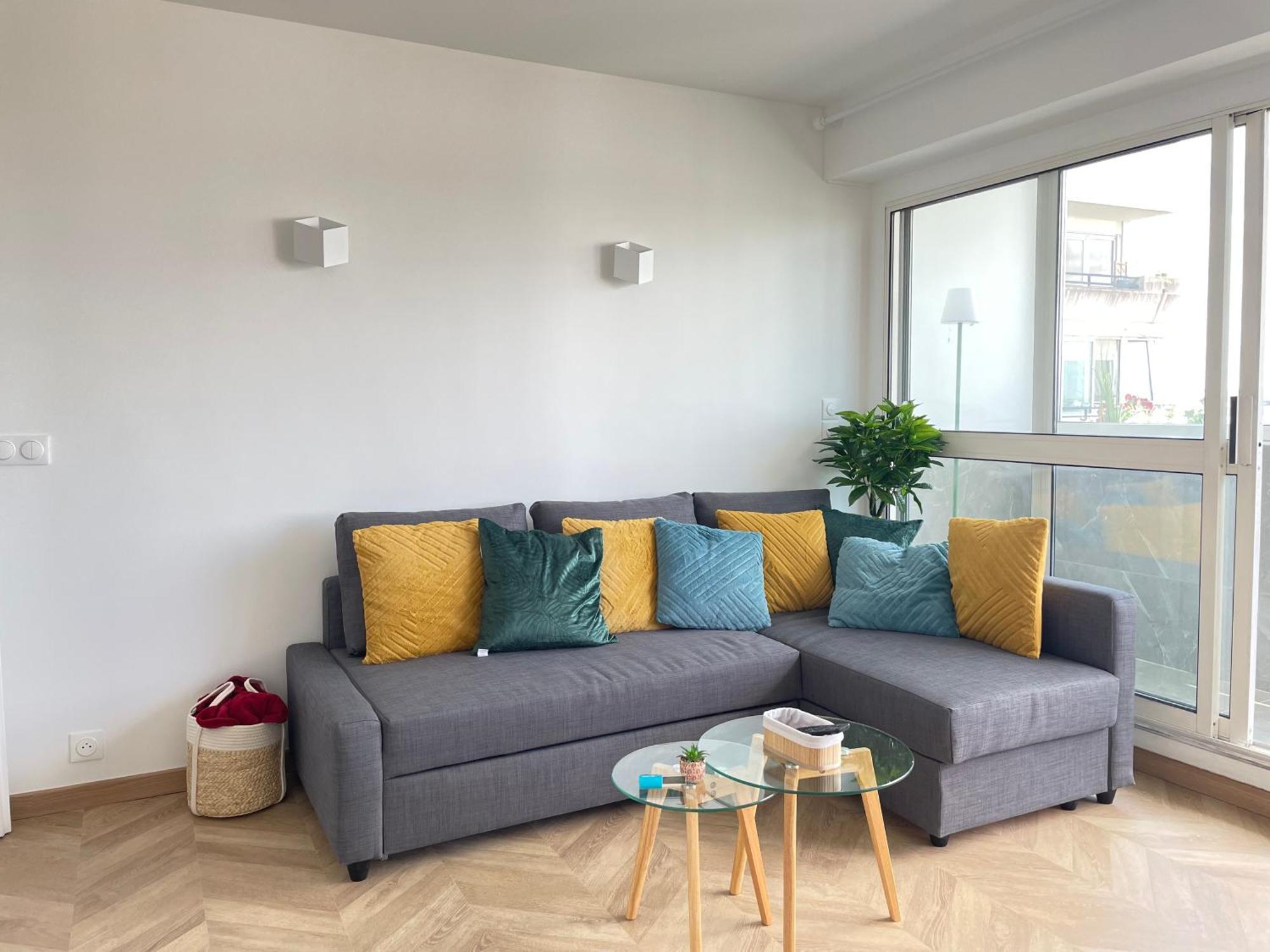 Paris Pantin Magnifique Appartement 4 Pieces De 108M2 Avec 2 Parking Interieur - Tres Cosy Pour 1 A 12 Personnes - Entierement Refait A Neuf Entire Apartment Luxurious And Warm - Pantin Paris 19 Eme Free Wifi Gratuit Eksteriør bilde