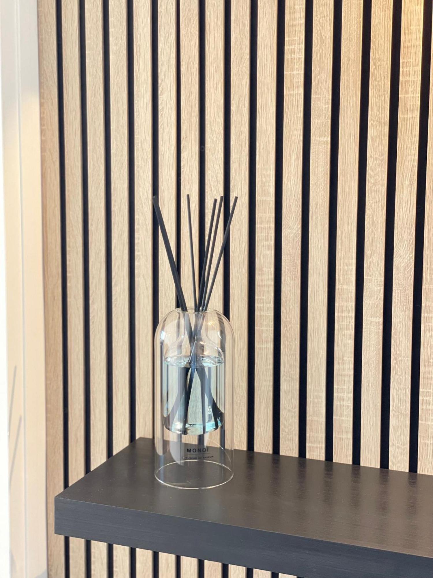 Paris Pantin Magnifique Appartement 4 Pieces De 108M2 Avec 2 Parking Interieur - Tres Cosy Pour 1 A 12 Personnes - Entierement Refait A Neuf Entire Apartment Luxurious And Warm - Pantin Paris 19 Eme Free Wifi Gratuit Eksteriør bilde