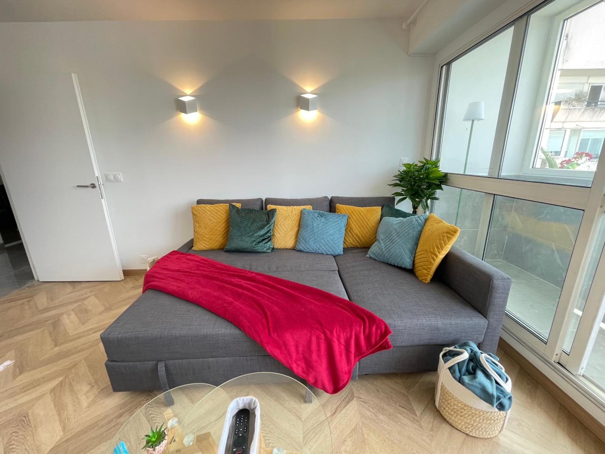 Paris Pantin Magnifique Appartement 4 Pieces De 108M2 Avec 2 Parking Interieur - Tres Cosy Pour 1 A 12 Personnes - Entierement Refait A Neuf Entire Apartment Luxurious And Warm - Pantin Paris 19 Eme Free Wifi Gratuit Eksteriør bilde