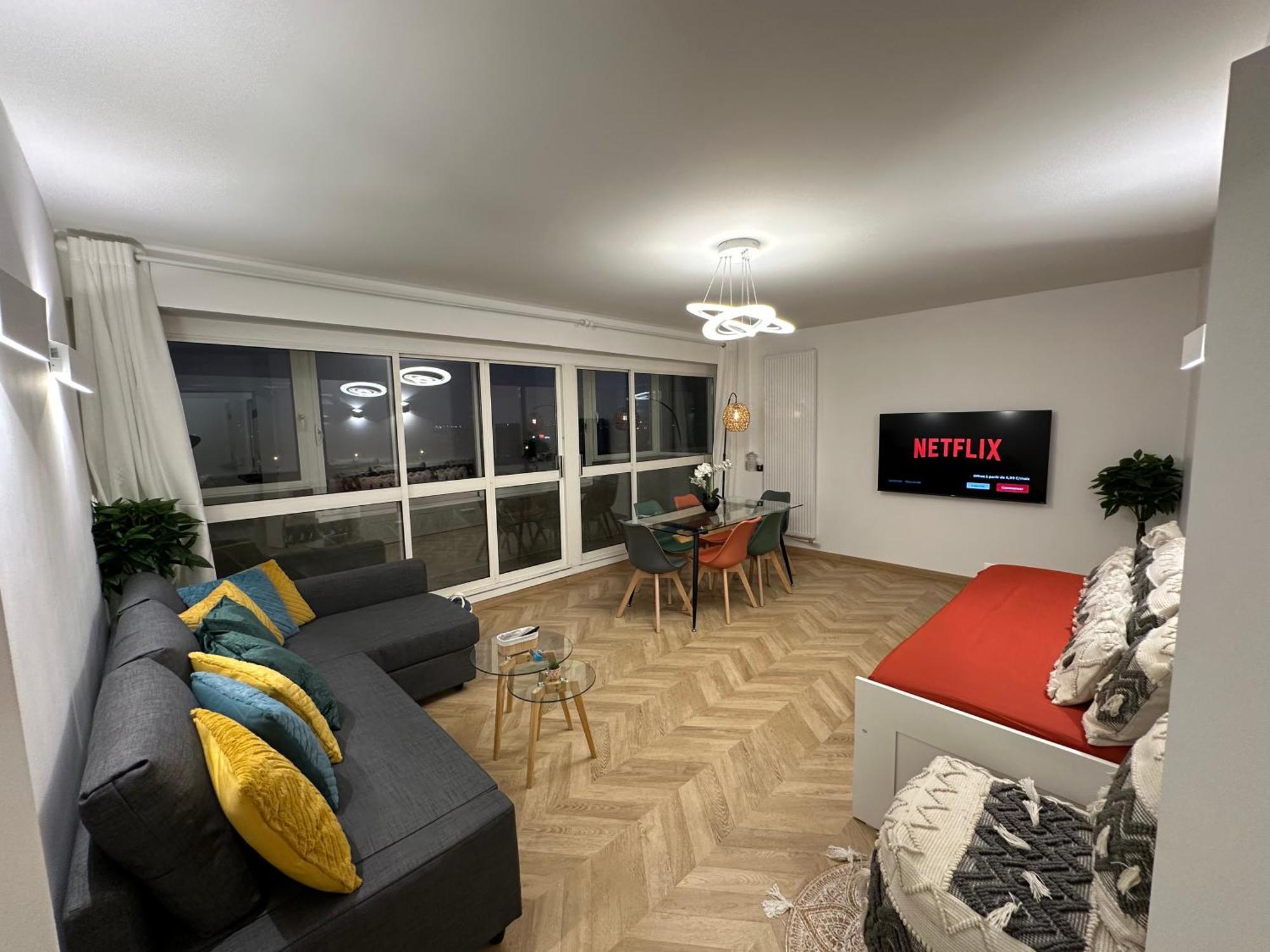 Paris Pantin Magnifique Appartement 4 Pieces De 108M2 Avec 2 Parking Interieur - Tres Cosy Pour 1 A 12 Personnes - Entierement Refait A Neuf Entire Apartment Luxurious And Warm - Pantin Paris 19 Eme Free Wifi Gratuit Eksteriør bilde